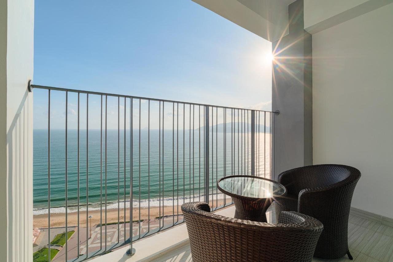 Homie Panorama Beachfront Residences Nha Trang Esterno foto