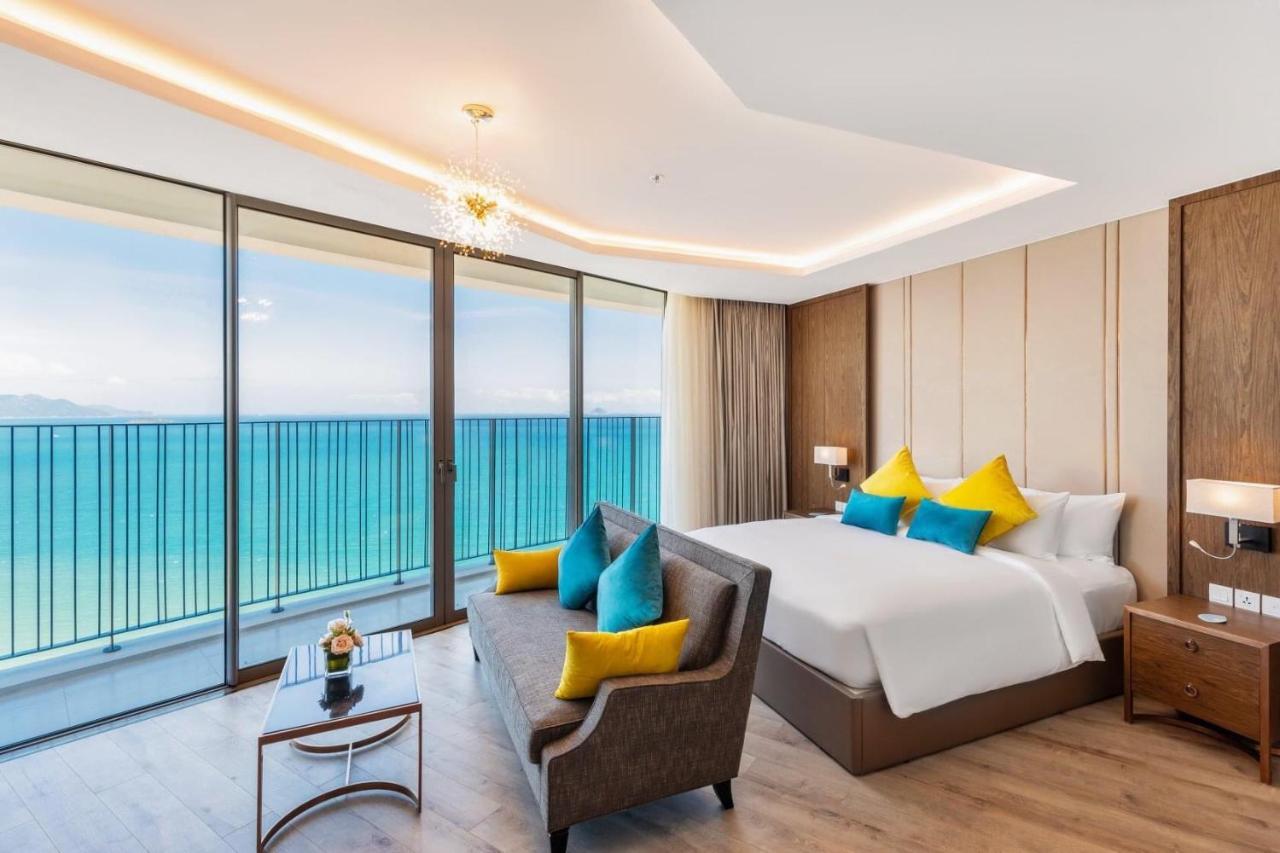 Homie Panorama Beachfront Residences Nha Trang Esterno foto