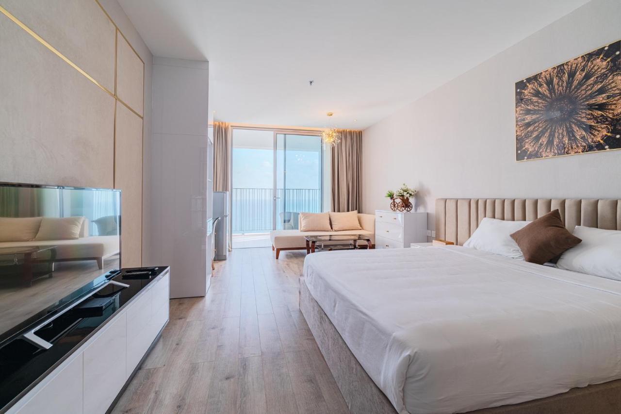 Homie Panorama Beachfront Residences Nha Trang Esterno foto